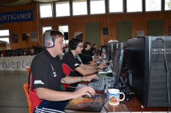 39.VulkanLAN_20141025_1409-41_k_DSC_0367